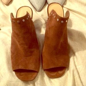 Marc Fisher Mules winter 2017-18 collection